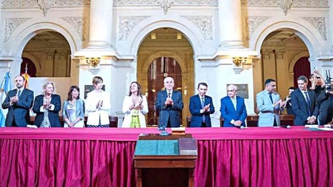 Jéssica Valentini asumió como vocal del Tribunal Superior de Justicia