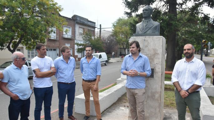 Amadeo Sabattini recibió un gran homenaje de su gente