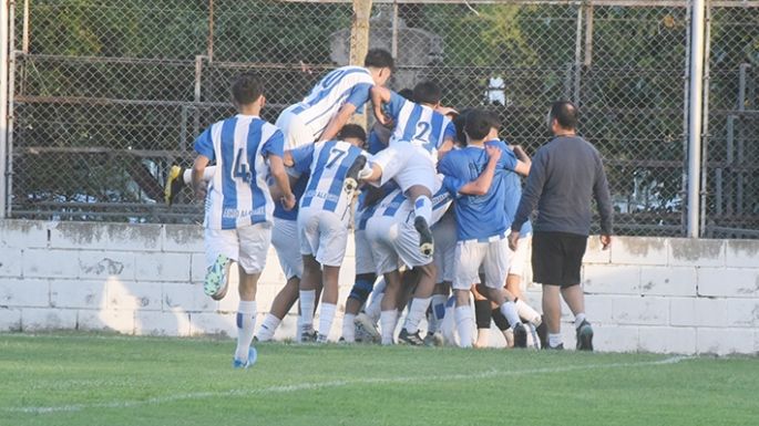 La Uni se tomó su “revancha” y un retorno con gol en Alto Alegre