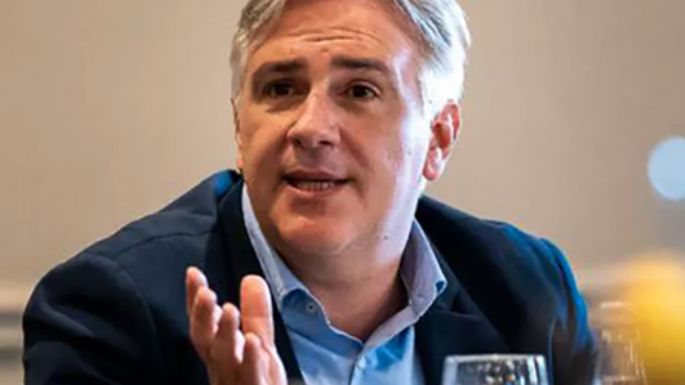 El gobernador Llaryora oficializó la suba de aportes