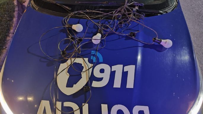 Robó una guirnalda de luces en una verdulería y terminó detenido