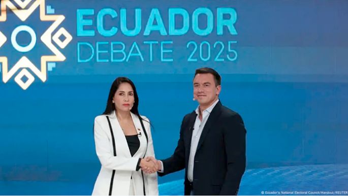 Acalorado debate entre González y Noboa