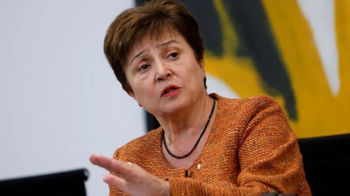 Georgieva aclara y oscurece