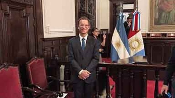 Monjo juró como camarista civil