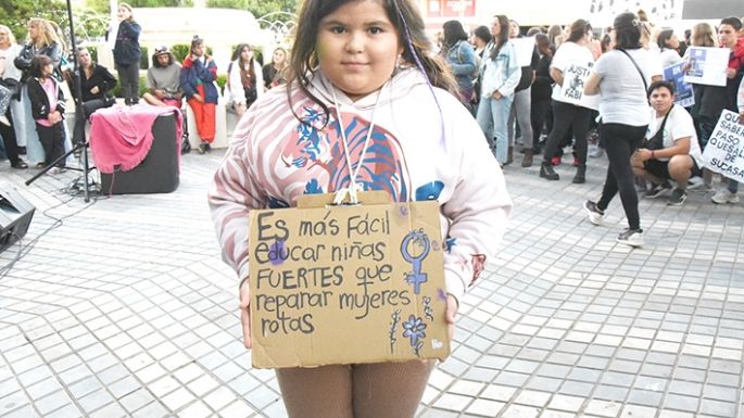 Educar niñas fuertes