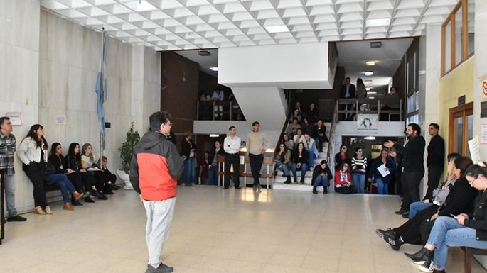 Alta adhesión al paro judicial