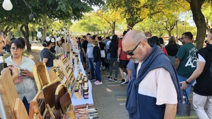 Domingo de sol, paseo y ferias