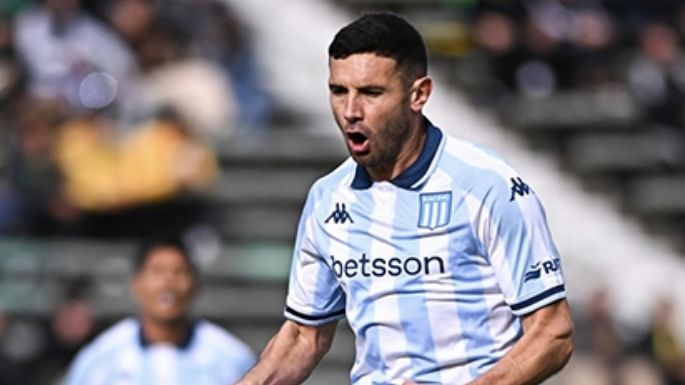 Racing ganó en La Feliz y está en zona de clasificados