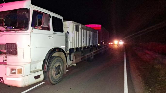 Murió un motociclista tras una colisión con un camión