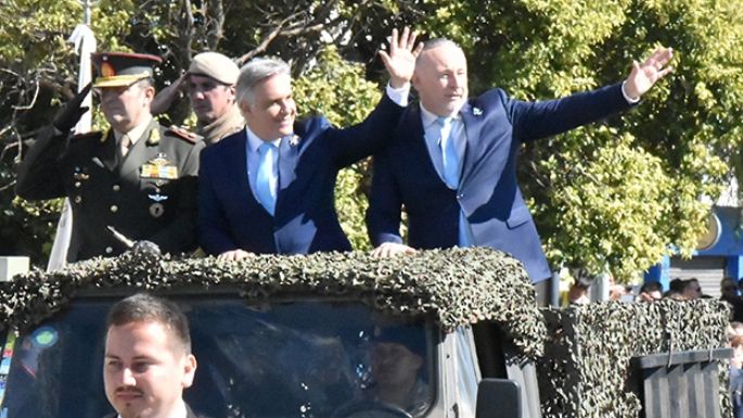 Histórico desfile en la ciudad