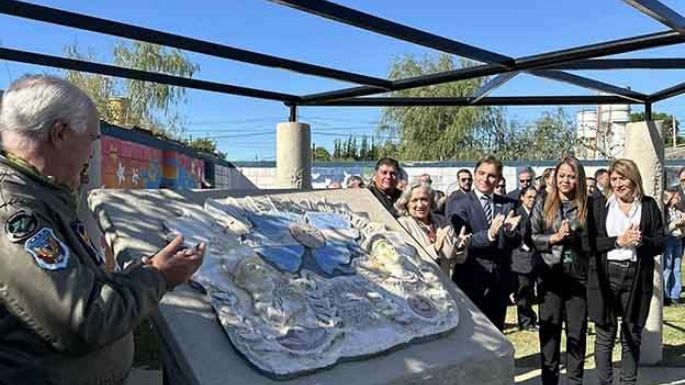 La ciudad honró a sus héroes