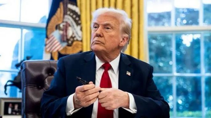 Efecto Trump: caen los bonos argentinos y el Riesgo País supera los 870 puntos