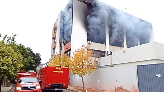 Preocupó el fuego en otras oficinas de la Provincia