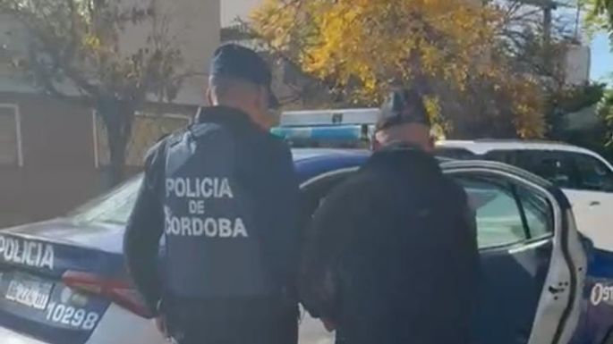 Un hombre de 67 años terminó preso por robar cerámicos y cemento