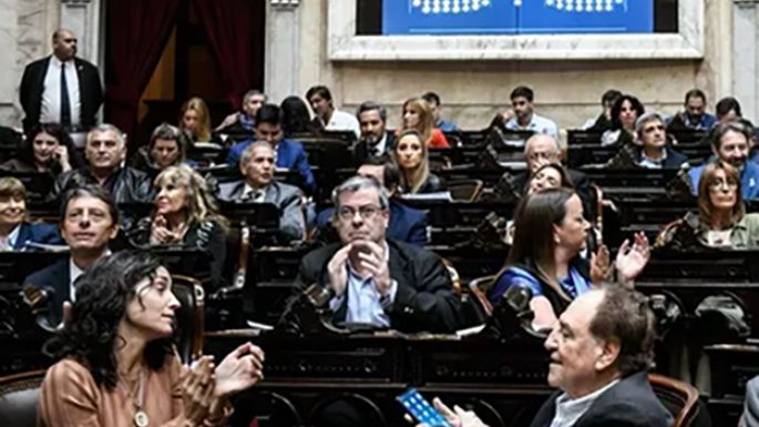 Diputados: la oposición quiere tratar el caso de la criptoestafa y la moratoria