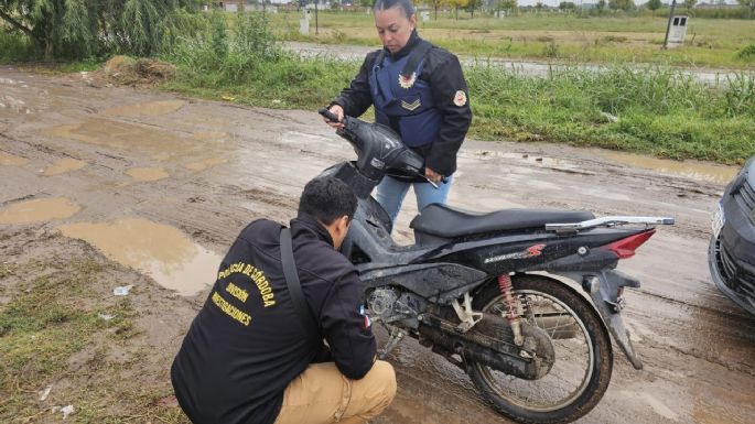 Detuvieron a cuatro hombres y recuperaron seis motos