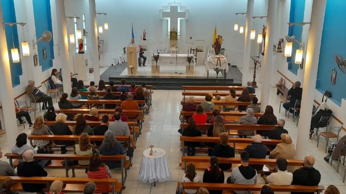 Hubo misa y procesión por el Día del Trabajador