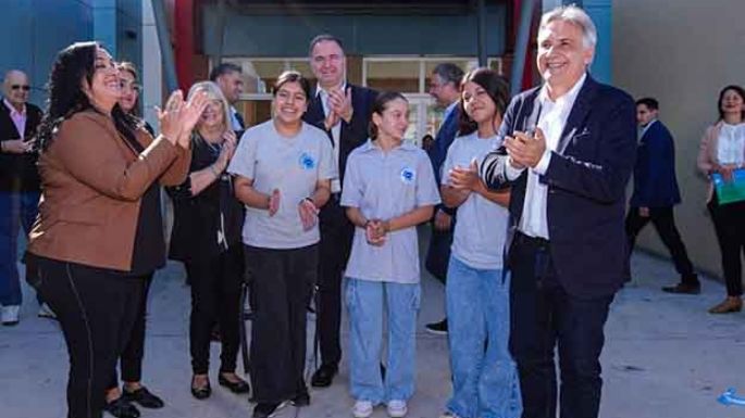 Escuela PROA inaugurada