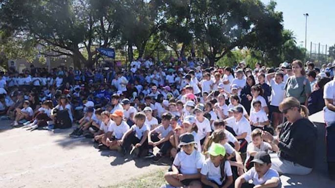 La UNVM promueve deporte en infancias