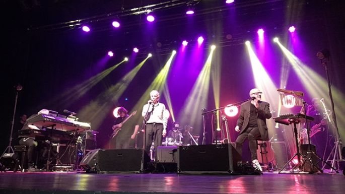 Baglietto - Vitale y compañía en una noche con mucho rock