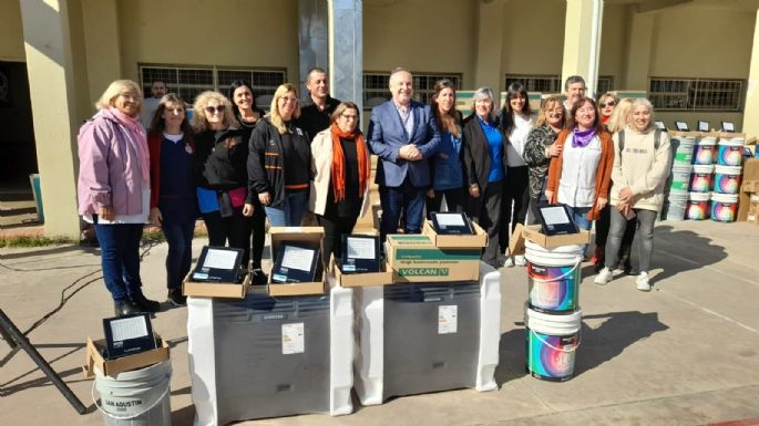 Entregaron materiales para la infraestructura de 30 escuelas