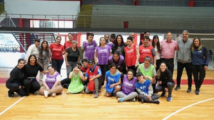 Deporte inclusivo, a full con el handball