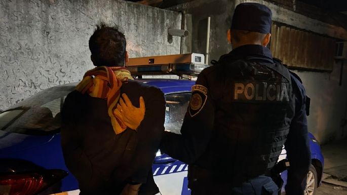 Intentaba ingresar a una cochera y una vecina llamó al 911