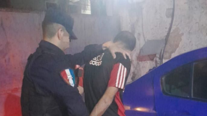 Dos detenidos por hostigar a sus exparejas