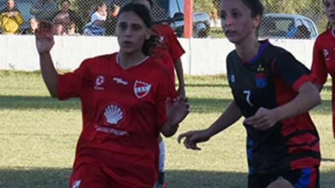 Femenino en dos estadios