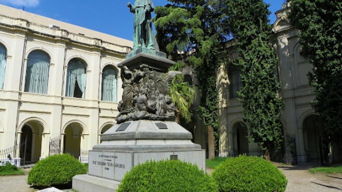 Celebrá el 25 de Mayo en las sierras: tradiciones patrias con paisajes inolvidables
