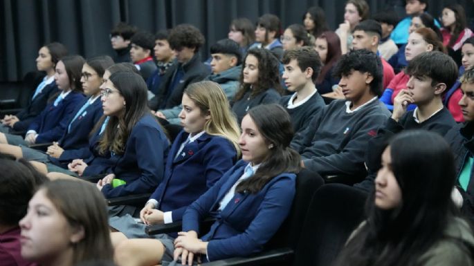 Juró casi un centenar de concejales estudiantiles
