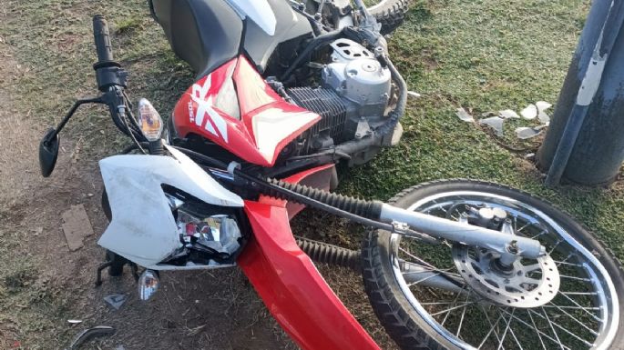 Motociclista sufrió lesiones graves en un accidente