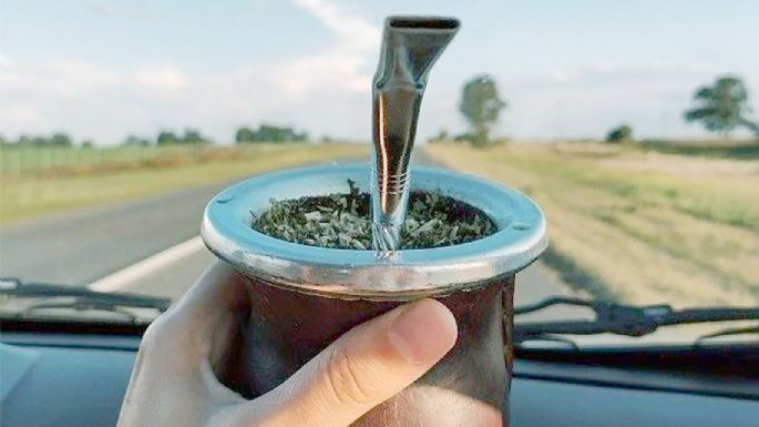 Desmienten multas por tomar mate en rutas cordobesas