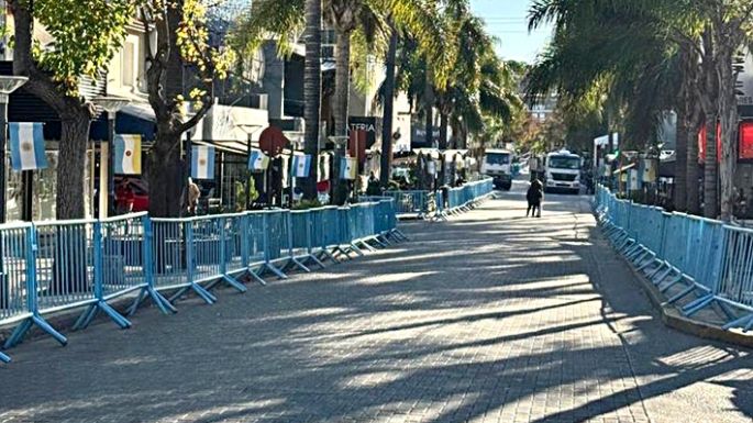 Desfile patrio en Villa Carlos Paz