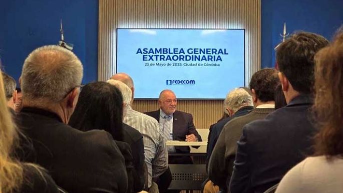 “Debemos bajar el costo laboral, no el salario”