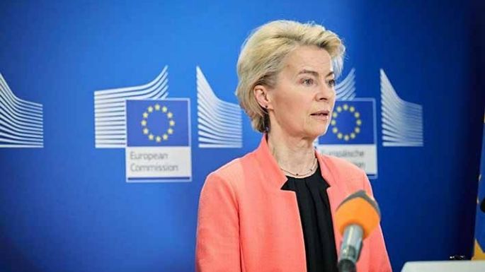 Von der Leyen criticó el bombardeo israelí contra una escuela en Gaza