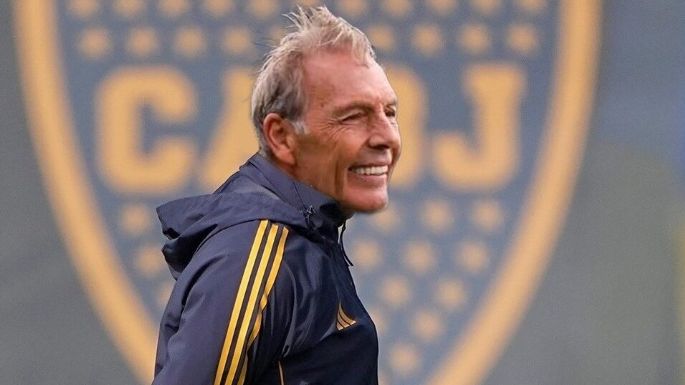 Russo acordó su salida y puede asumir en Boca