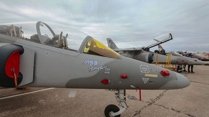 FADEA: acuerdo clave para la fabricación de aviones Pampa III