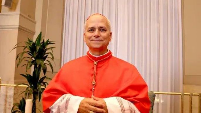 Primeras imágenes de León XIV: "Gracias Francisco"