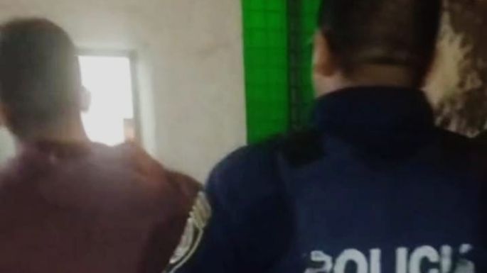 Agredió a policías porque le pidieron que estacione correctamente