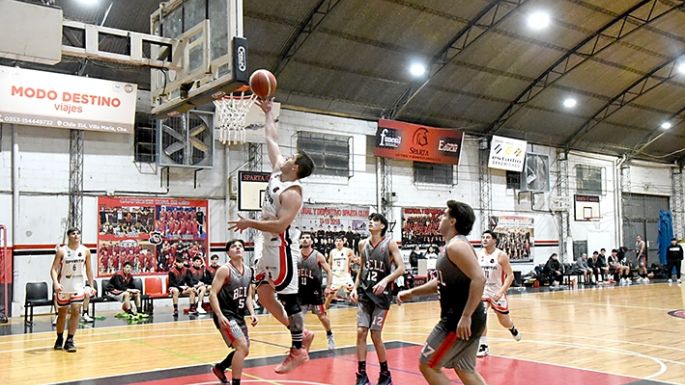 Unión Central y Almafuerte son punteros