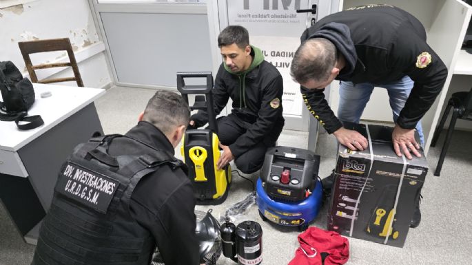 Cuatro detenidos por un robo en un comercio