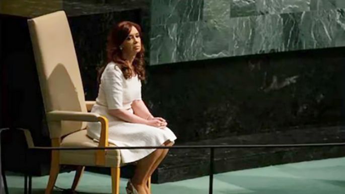 "Una titana de la política  fue condenada a prisión", tituló el New York Times sobre Cristina Kirchner