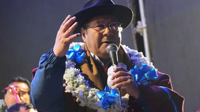 Luis Arce  asegura que no renunciará
