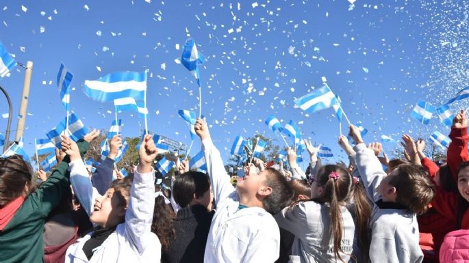 Estudiantes jurarán lealtad a nuestra Bandera