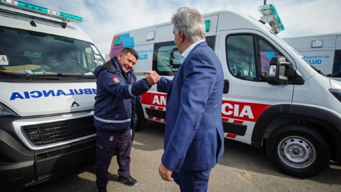 El Hospital Pasteur recibió dos nuevas ambulancias 0km