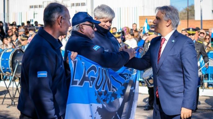 Llaryora llamó a construir "una Nación unida, que pueda consensuar acuerdos para construir futuro"