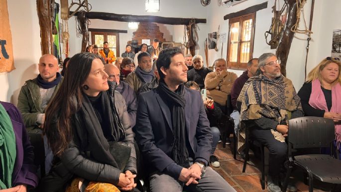 El municipio restituyó ajuares y otros elementos a la comunidad Comechingón
