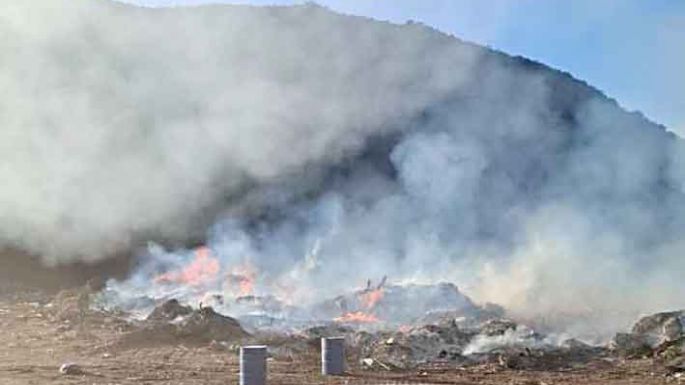Siguen trabajando los bomberos  en los incendios del Valle de Punilla
