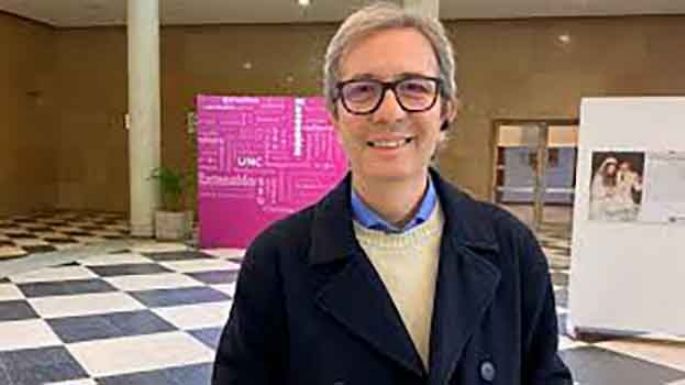 Por las universidades
